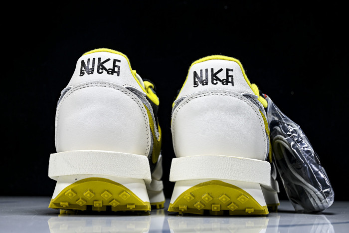 Fragment Design x sacai x Nike LDV Waffle 