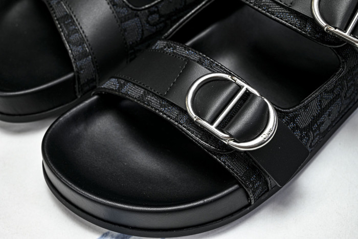 D10r SLIPPERS DS258-092