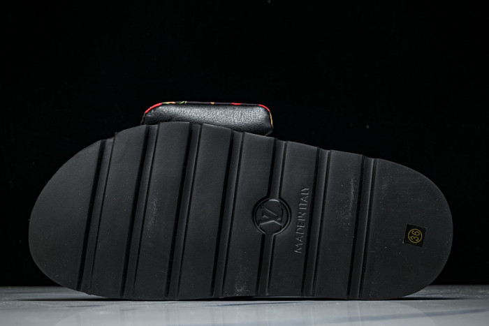 1*V SLIPPERS 11V0107-097