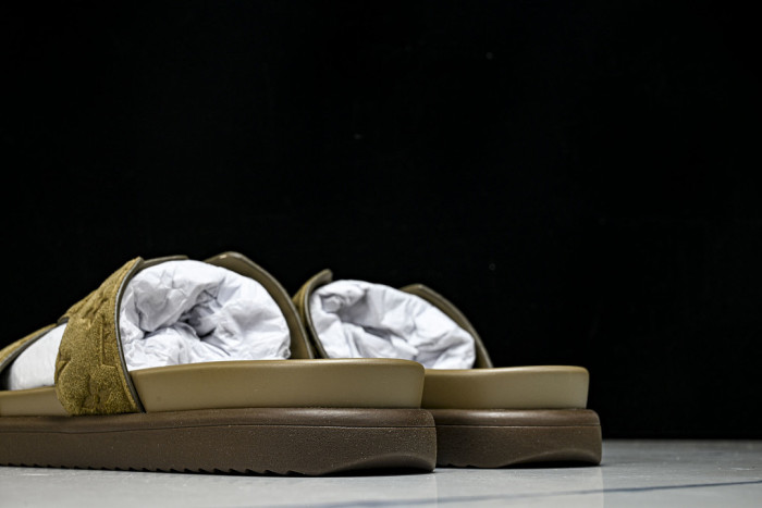 1*V SLIPPERS 11V0107-105