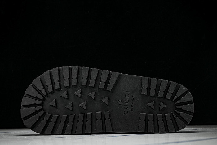 Gv*c SLIPPERS GU568-133