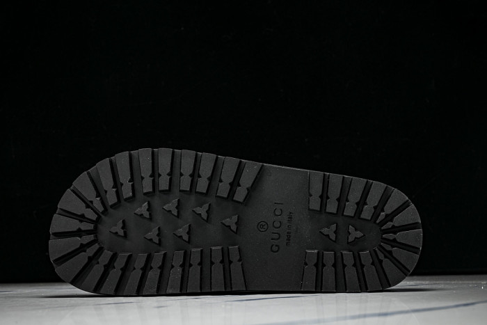Gv*c SLIPPERS GU568-134