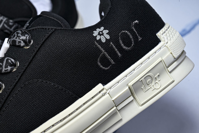 D10R B23 Sneakers DR1256-5621