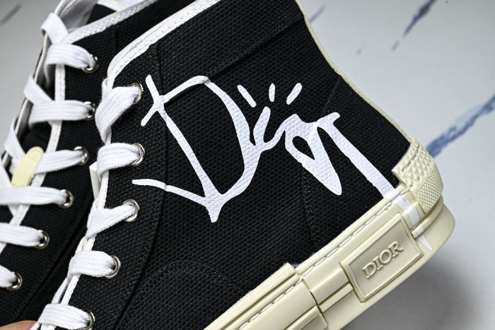 D10R B23 Sneakers DR1256-5617