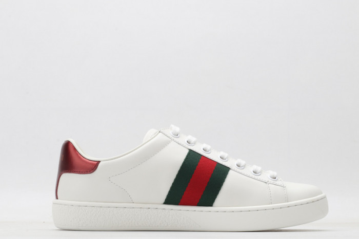 gucc ace embroidered low-top sneaker 611377d0pe09064