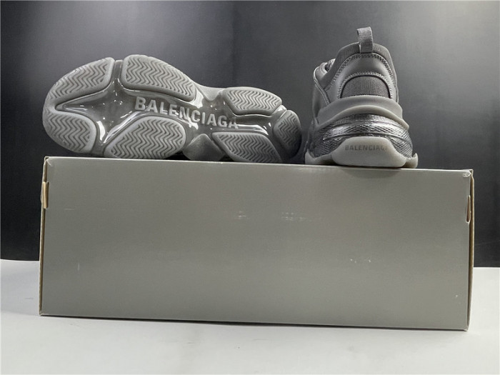 blcg sneaker triple.s.gomma dark grey 541624 w2ga1 1801
