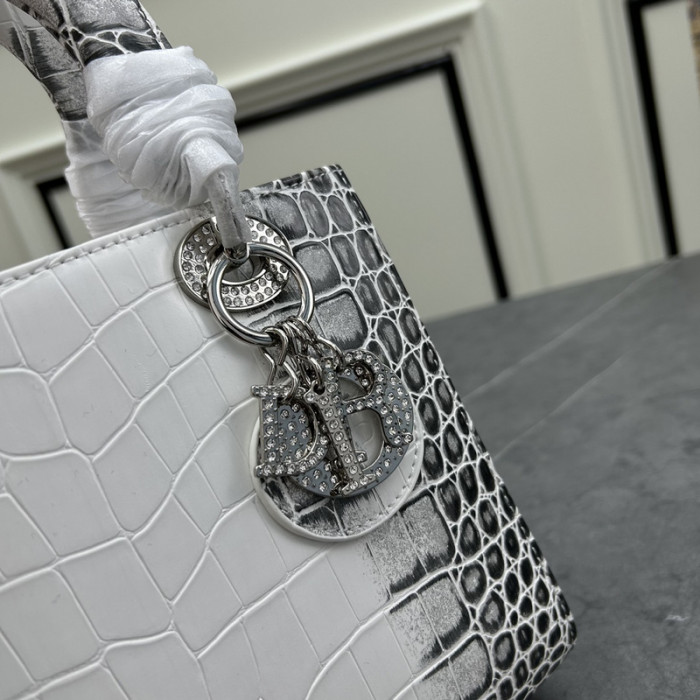 D*R bag B0113-028