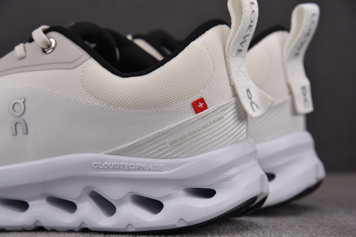 L0EWE SNEAKERS T0425-083