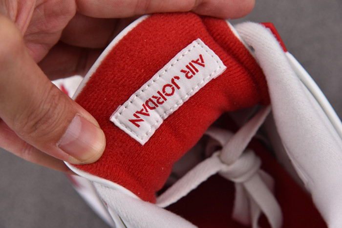 Nike SB x Air Jordan 4 Retro SP