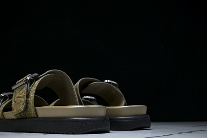 1*V SLIPPERS 11V0107-121