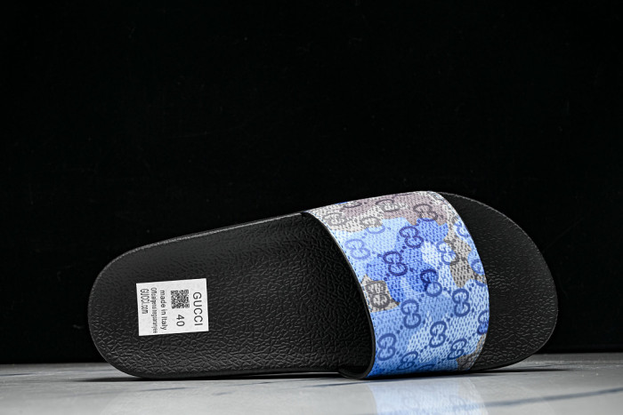 Gv*c SLIPPERS GU568-134