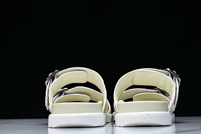 1*V SLIPPERS 11V0107-159