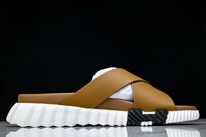 He*mes Slide CU526-2179