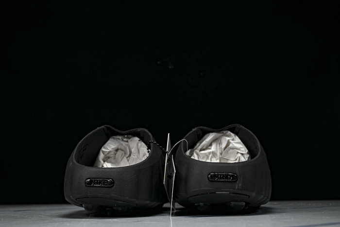 Nike Mind 001 