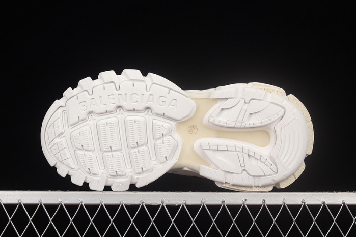 blcg track trainer white 80843520425