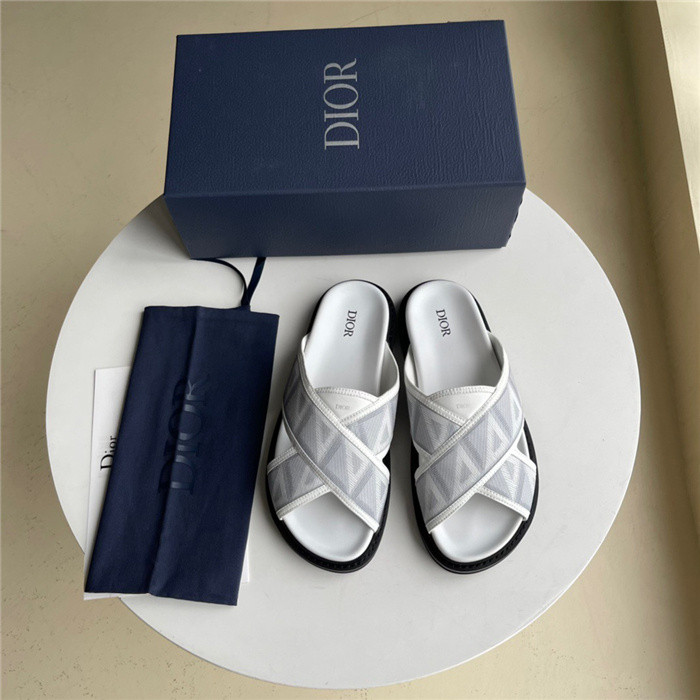 D*or slippers