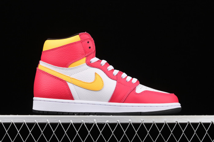 air jordan 1 retro high og light fusion red 555088-603