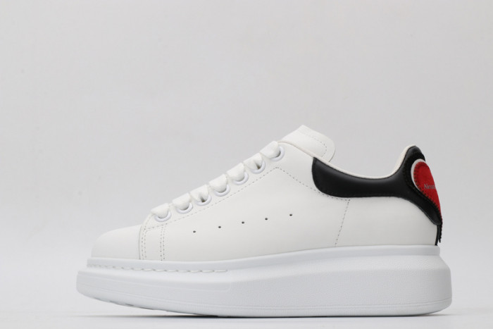 A1exa*der Mcqv*en SNEAKERS MC5563-067