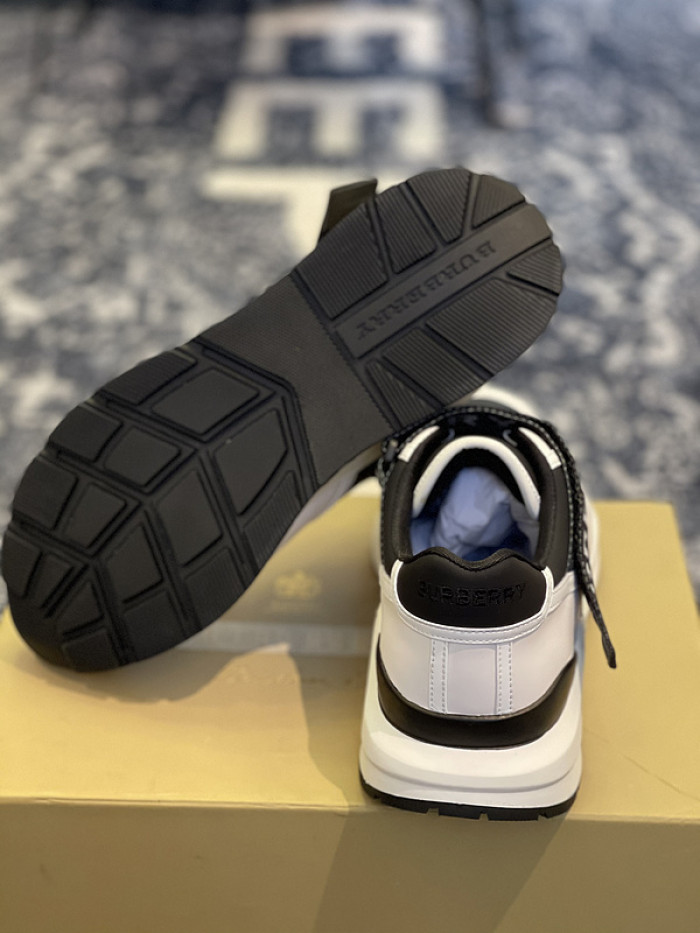 bby sneaker by0070