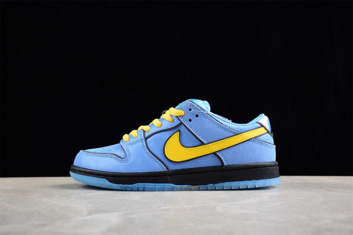 the powerpuff girls x nike dunk low pro sb qs ''bubbles'' fz8320-400