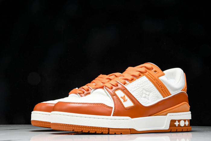 1V SNEAKERS 1V0425-184