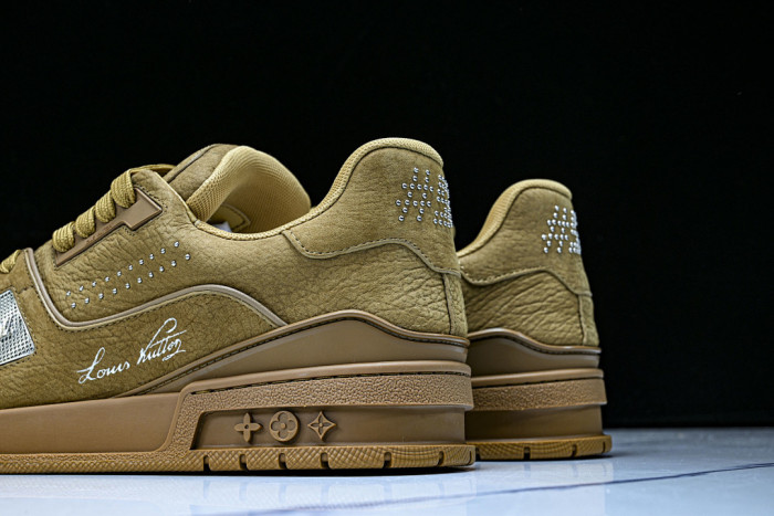 1V TRAINER 1V0425-641
