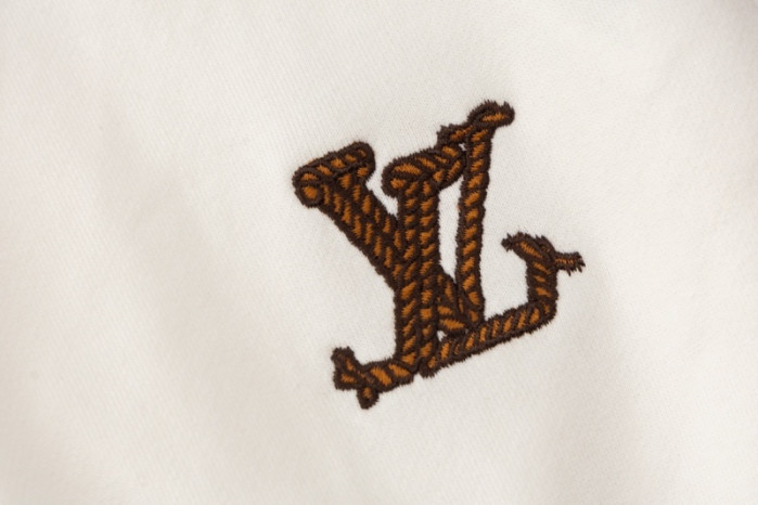 1*v 1V2025-021