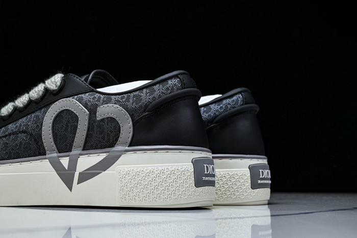 D10R B33 Sneakers Low Top DR33-062