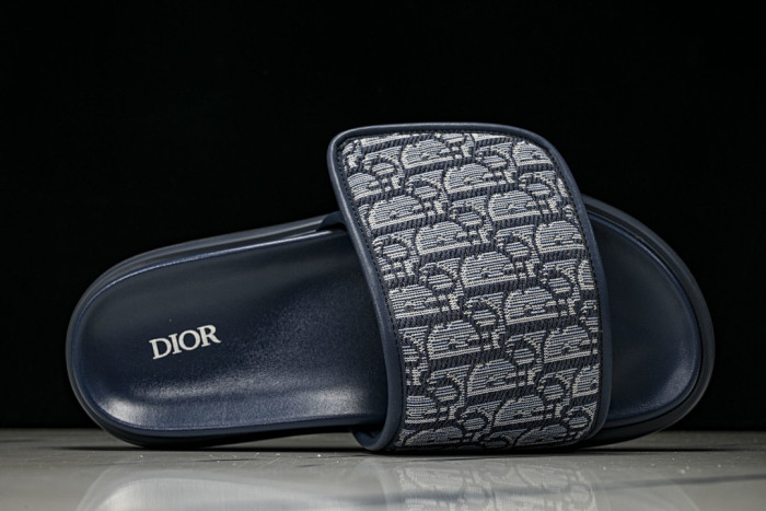 D10r SLIPPERS DS258-086