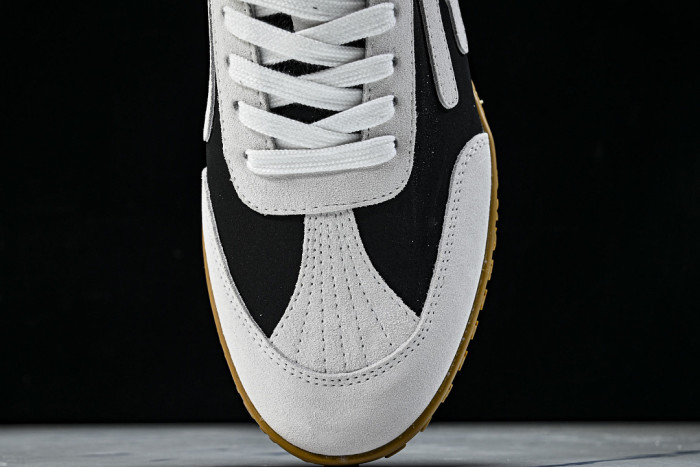 HER*MES SNEAKER HM1028-189