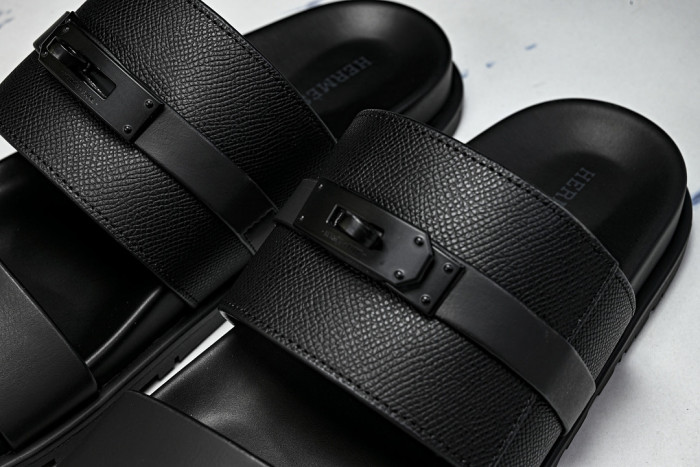 He*mes Slide CU526-2192