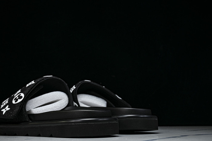 1*V SLIPPERS 11V0107-125