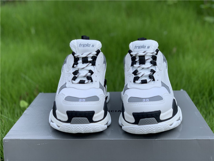 blcg sneaker triple.s sneakers bl5632-011