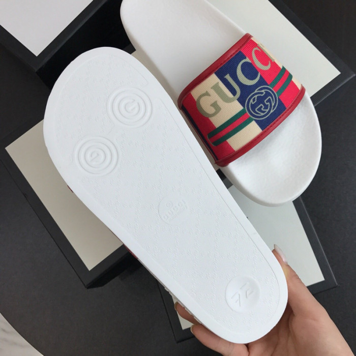 gucc slippers