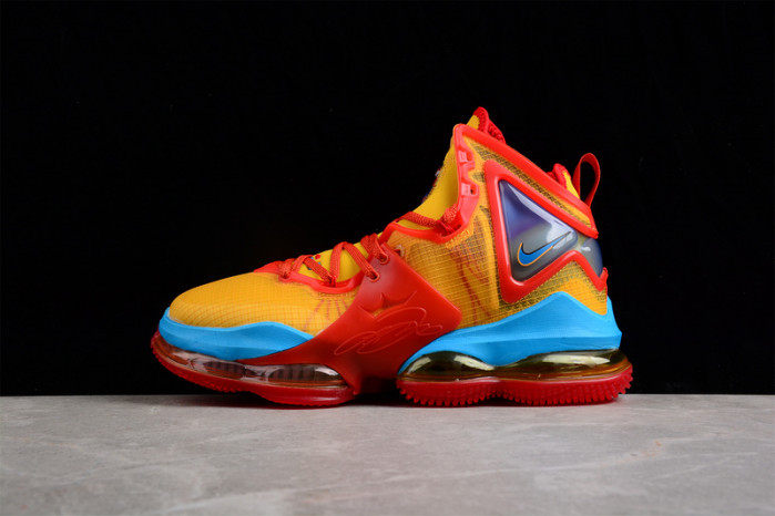nike lebron 19 tune squad dc9342-800