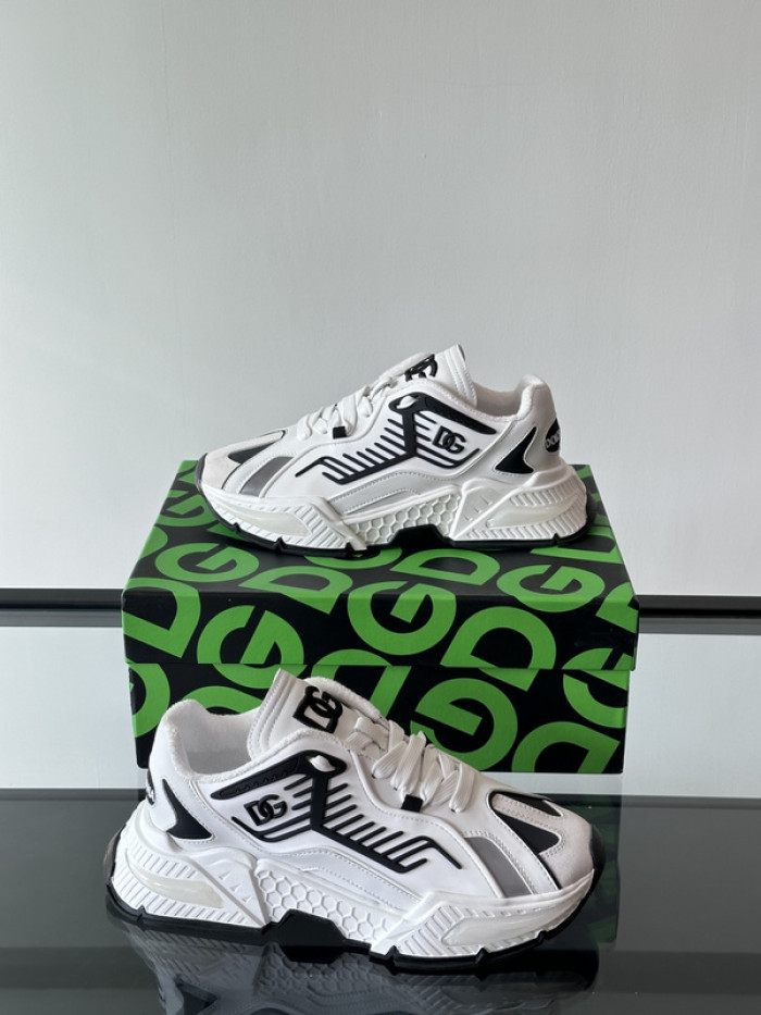 D.G. Sneakers DG210-196