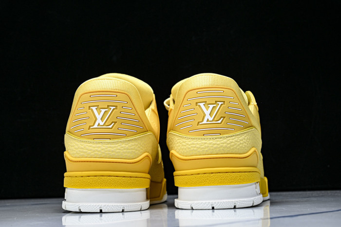 1V TRAINER 1VTR033