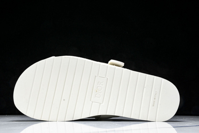D10r SLIPPERS DS258-071