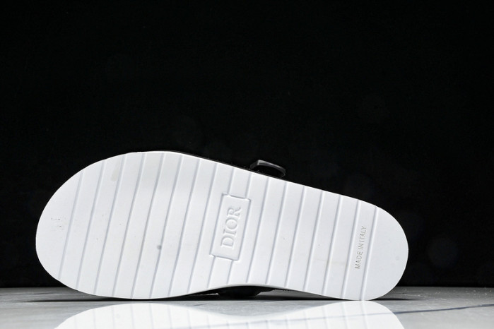 D10r SLIPPERS DS258-072