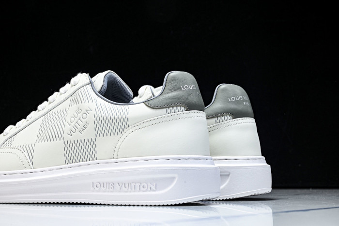 1V SHOES 1VS04