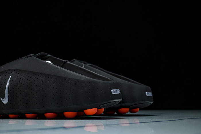 Nike Mind 001 