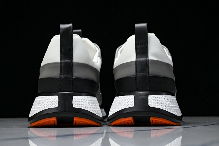 HER*MES SNEAKER HM1028-008