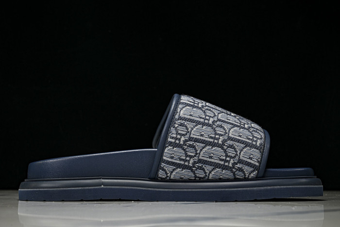 D10r SLIPPERS DS258-086