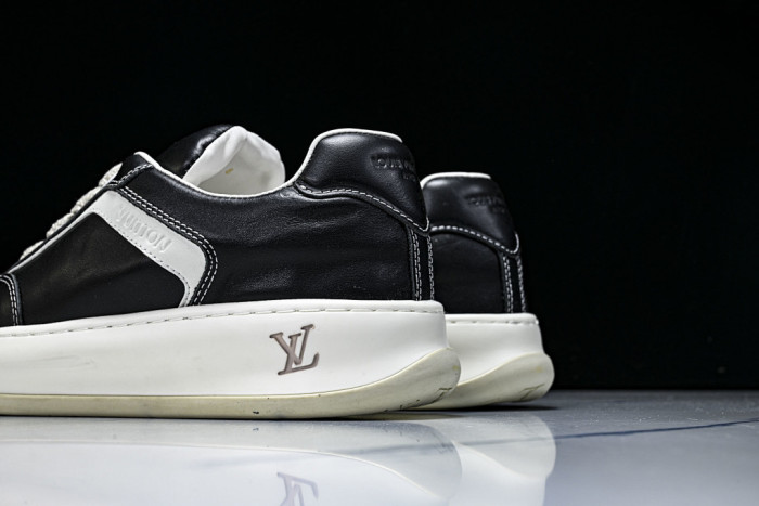 1V SHOES 1VS46