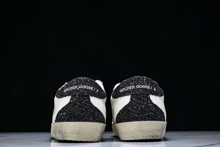 G01den G003e SNEAKERS GGS00036