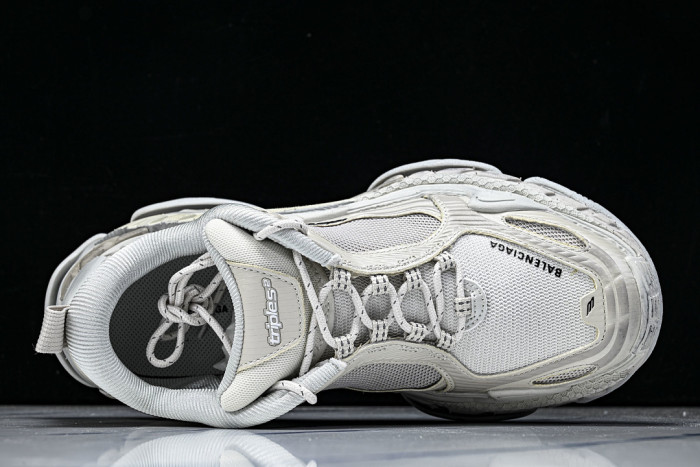 BLCG SNEAKER TRIPLE.S SNEAKERS WTRS2919