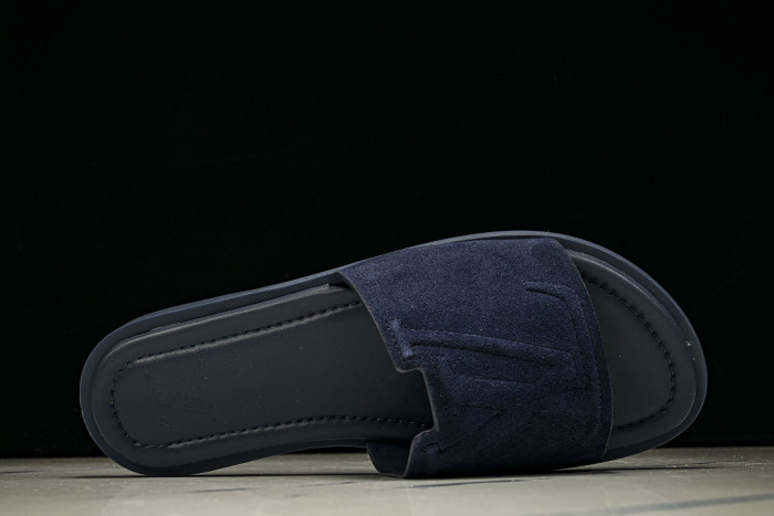 1*V SLIPPERS 11V0107-149