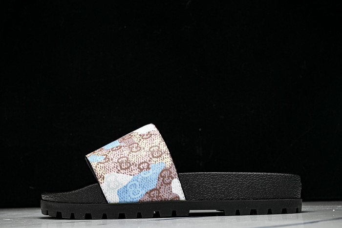 Gv*c SLIPPERS GU568-132