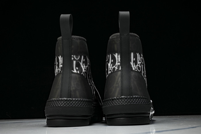 D10R B23 Sneakers DR1256-5603