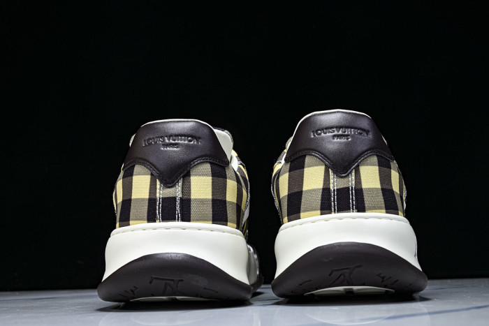 1V SHOES 1VS947